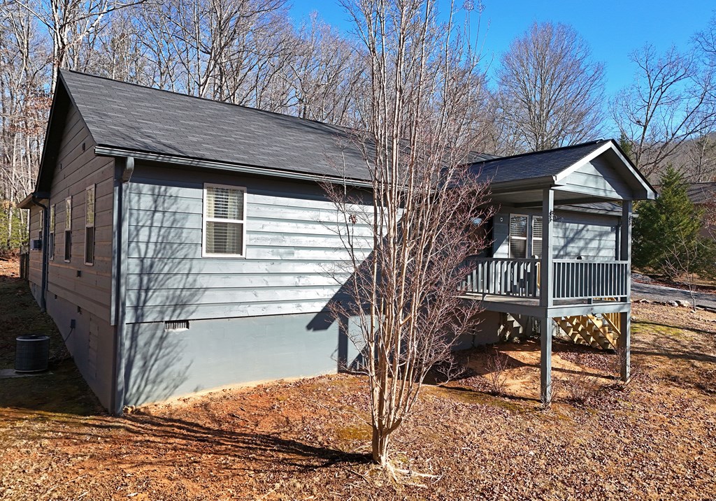 128 Rabbit Knob Drive Young Harris, GA 30582 - Photo 26 of 41 Gallery Image 26