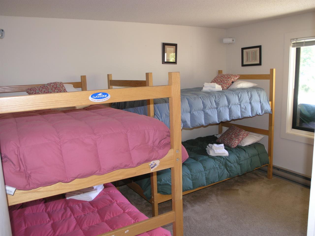 10 Birch Road, Unit 2 Lincoln, NH 03251 - Photo 21 of 34
