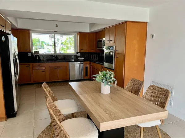 $16,950 | 556 Southeast 15th Avenue, Deerfield Beach, FL 33441