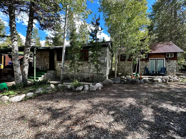 $575,000 | 3482 Riverview Drive, Oakley, UT 84055