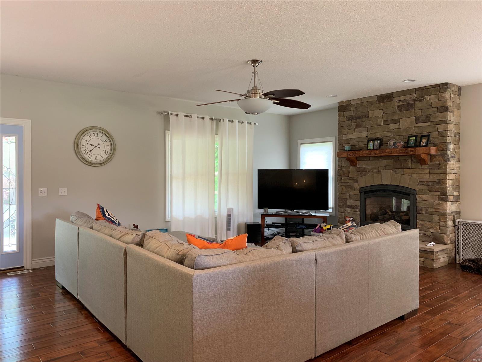 1190 Prairie Road Greenville, IL 62246 - Photo 8 of 25 Gallery Image 8