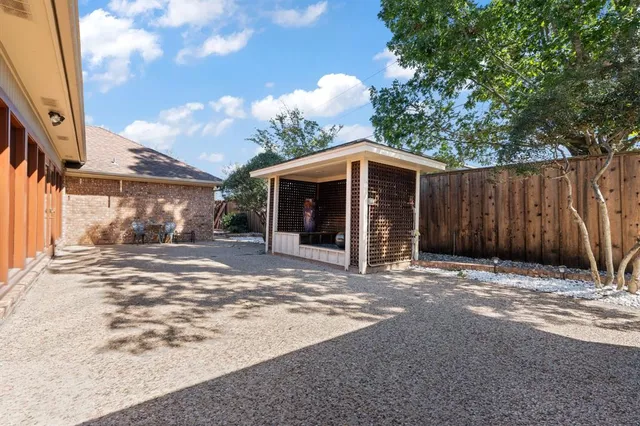 $395,000 | 906 Greenleaf Drive, Mexia, TX 76667