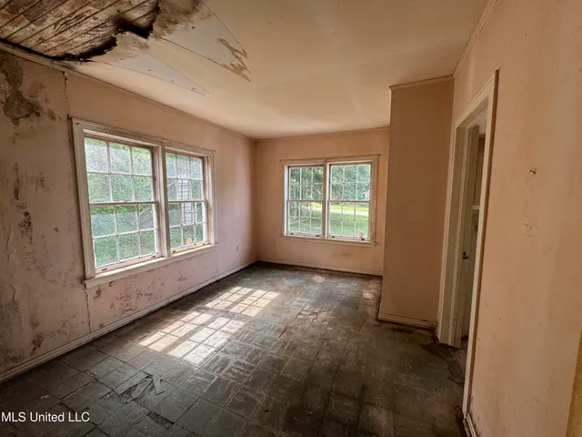 $39,900 | 479 East Main Street, Gloster, MS 39638