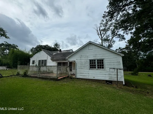 $39,900 | 479 East Main Street, Gloster, MS 39638