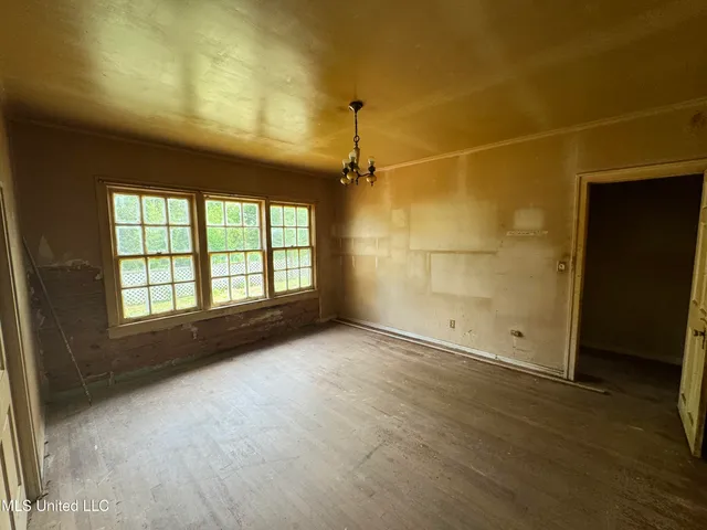 $39,900 | 479 East Main Street, Gloster, MS 39638