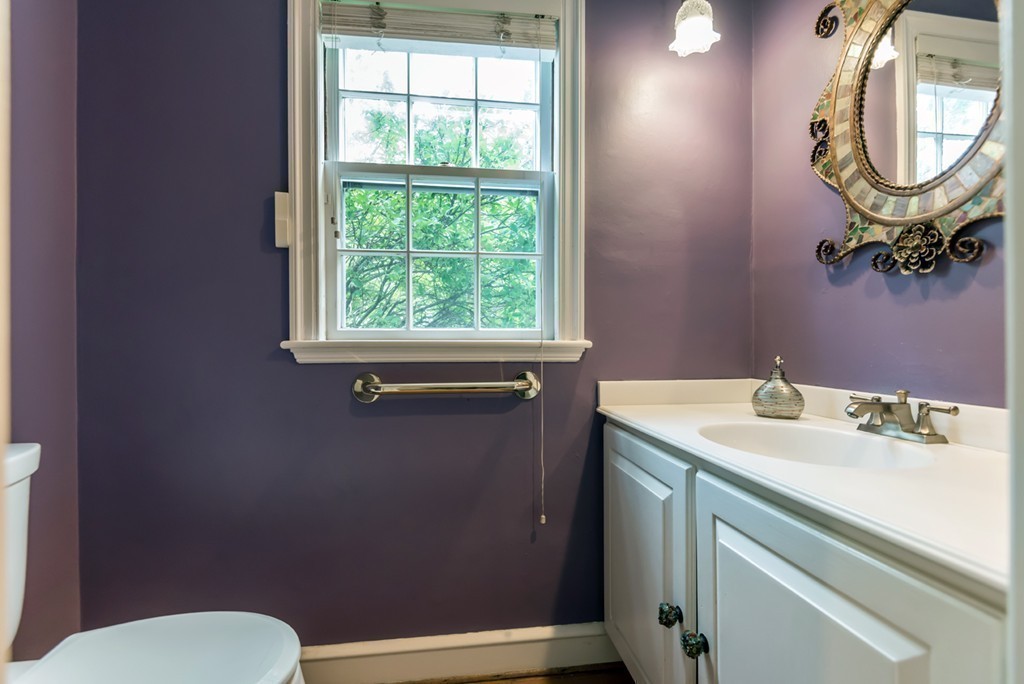 7 Cedar Road Andover, MA 01810 - Photo 13 of 25 Gallery Image 13