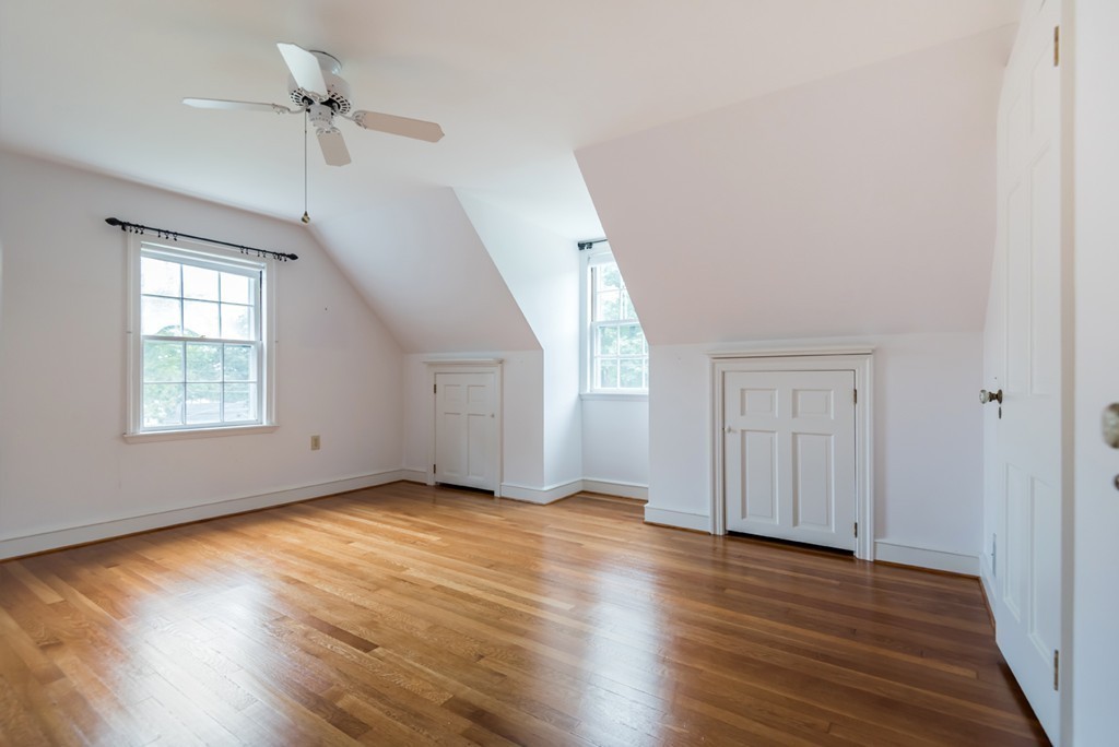 7 Cedar Road Andover, MA 01810 - Photo 17 of 25 Gallery Image 17