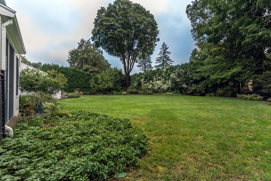 7 Cedar Road Andover, MA 01810 - Photo 22 of 25 Gallery Image 22