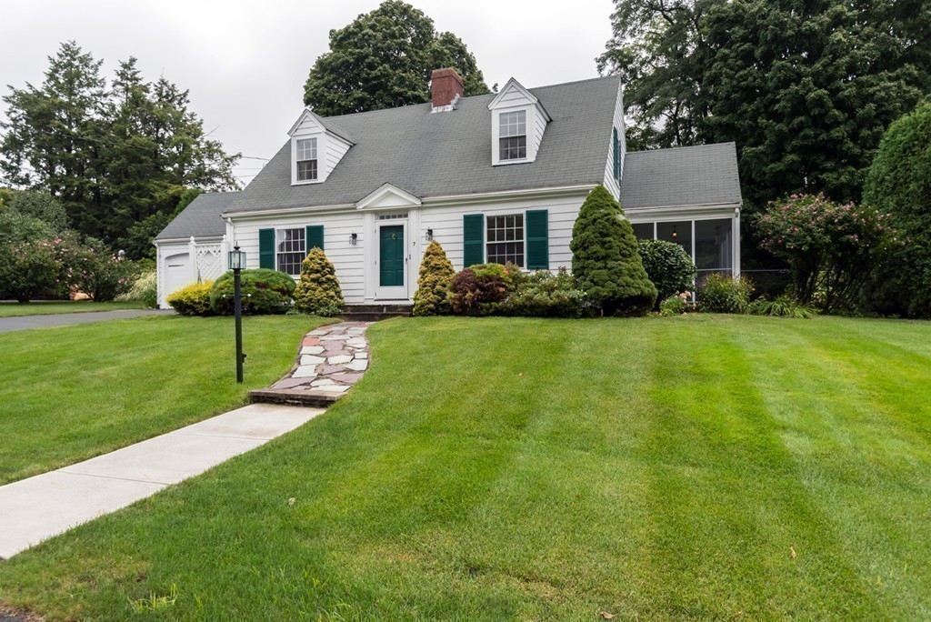 7 Cedar Road Andover, MA 01810 - Photo 25 of 25 Gallery Image 25