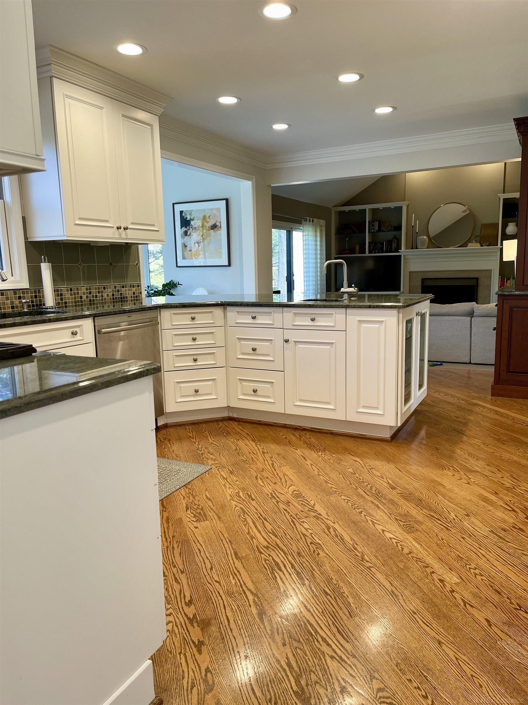 1047 Audubon Road Grosse Pointe Park, MI 48230 - Photo 4 of 10