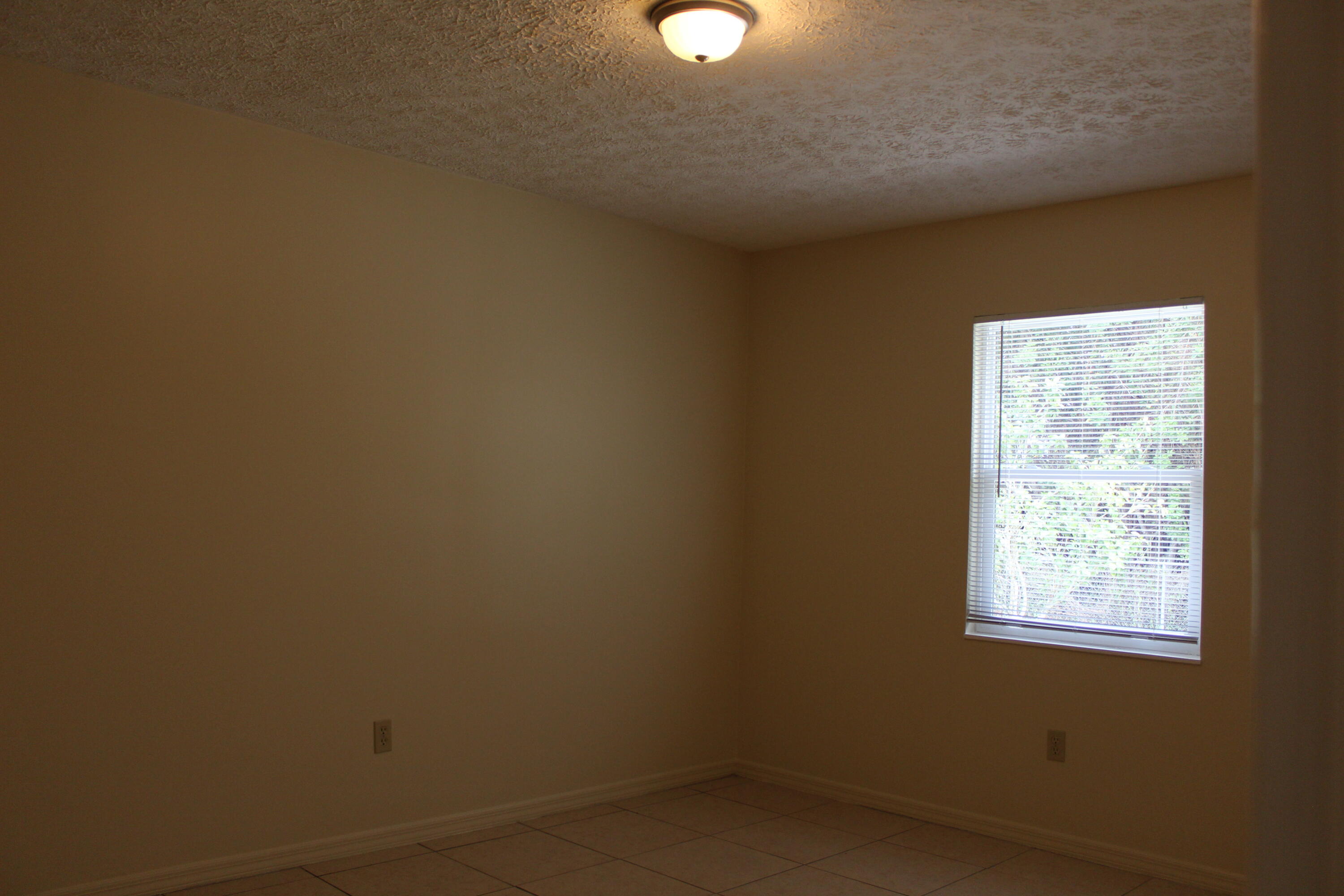 290 Berger Road Fort Pierce, FL 34945 - Photo 14 of 16 IMG_1206
