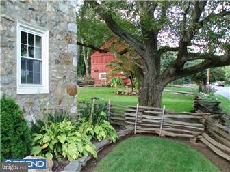 4617 Vera Cruz Road Center Valley, PA 18034 - Photo 2 of 9 Gallery Image 2