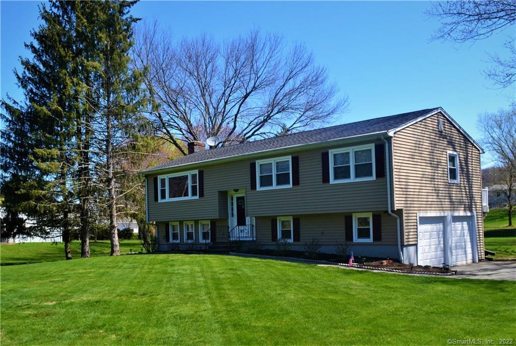 387 Grassy Hill Road Orange, CT 06477 - Photo 1 of 1 Gallery Image 1