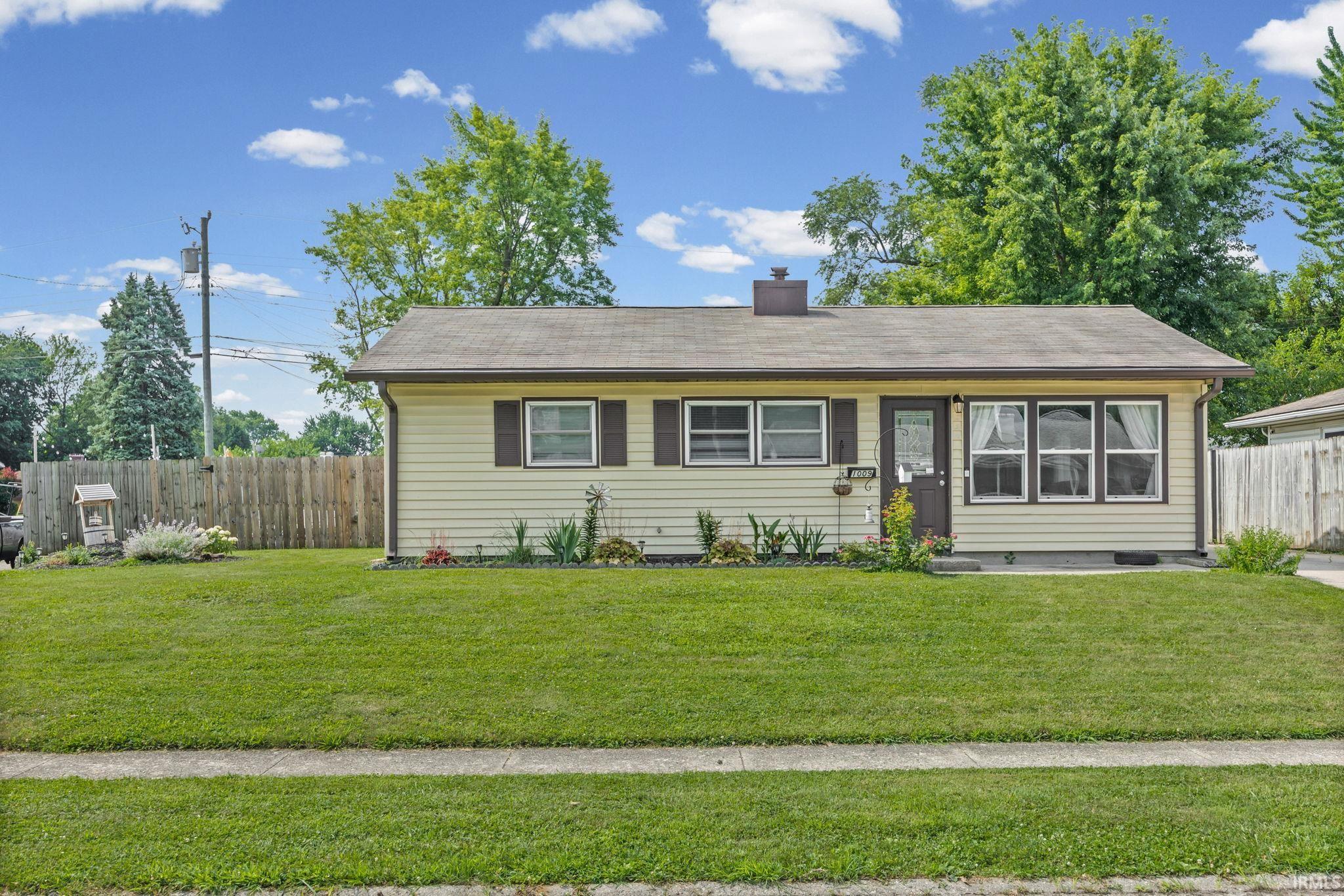 1009 Rochelle Drive Lafayette, IN 47909 - Photo 1 of 35 Gallery Image 1