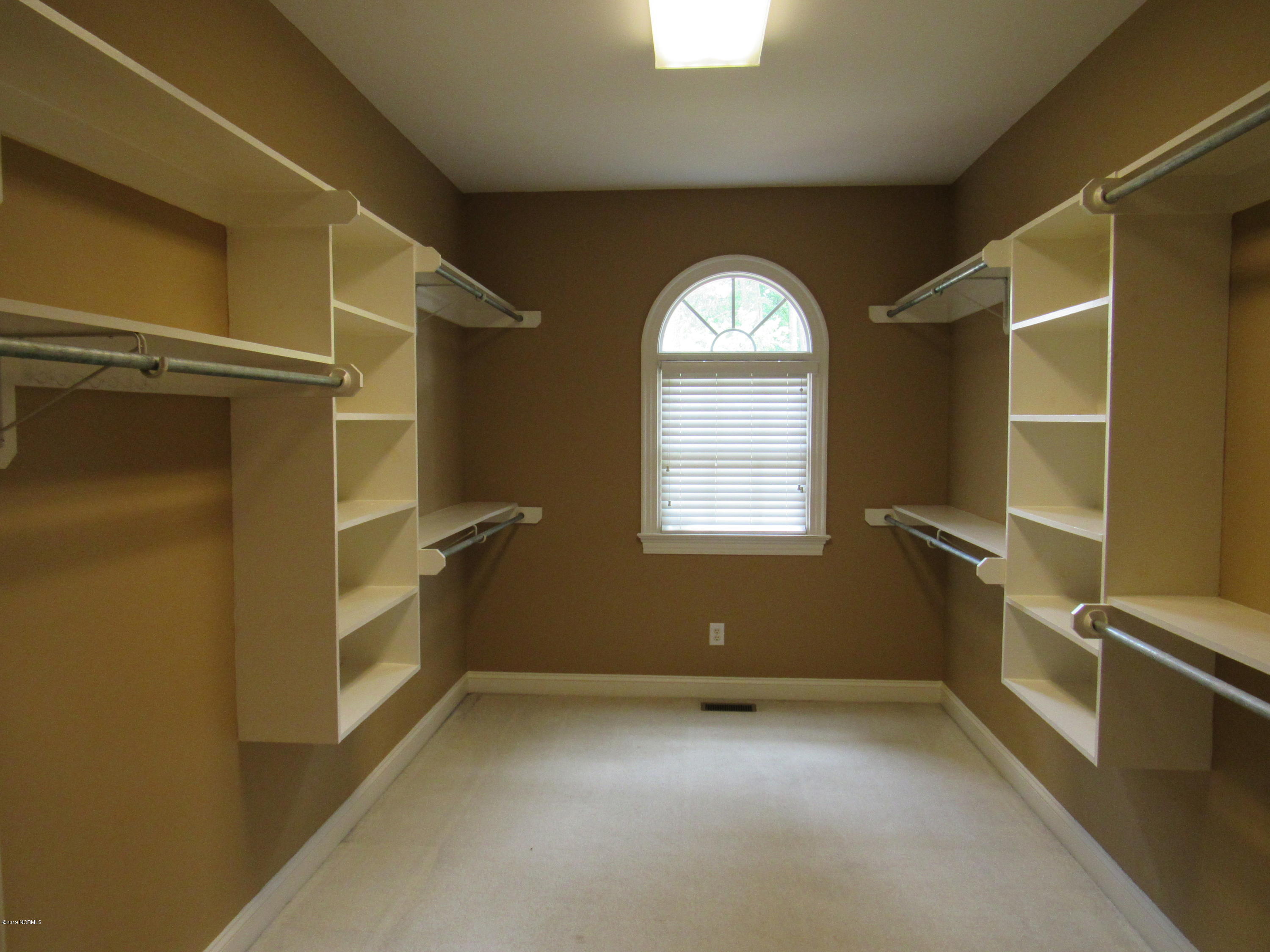 3200 Abbey Road Rocky Mount, NC 27804 - Photo 21 of 29 Walk-in Closet