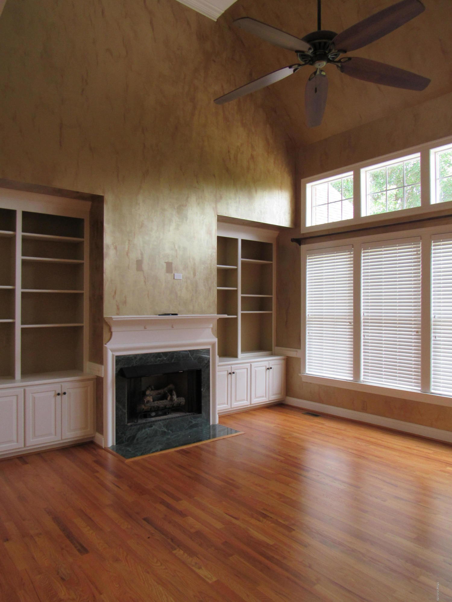 3200 Abbey Road Rocky Mount, NC 27804 - Photo 8 of 29 Living Room