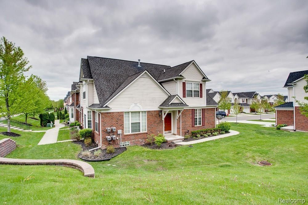 41540 Mitchell Road Novi, MI 48377 - Photo 3 of 18