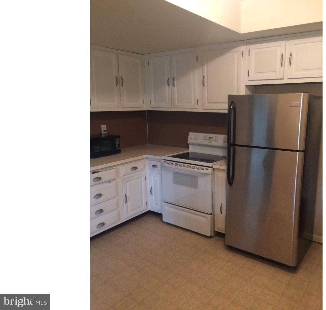 3 B Fairway Road Reading, PA 19607 - Photo 3 of 15 Gallery Image 3