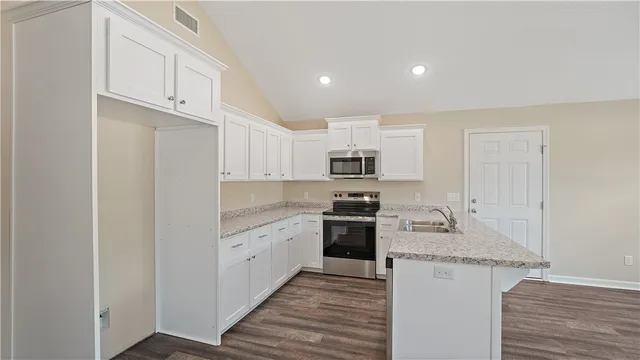 $204,900 | 249 Pine Ridge Road, Jesup, GA 31545