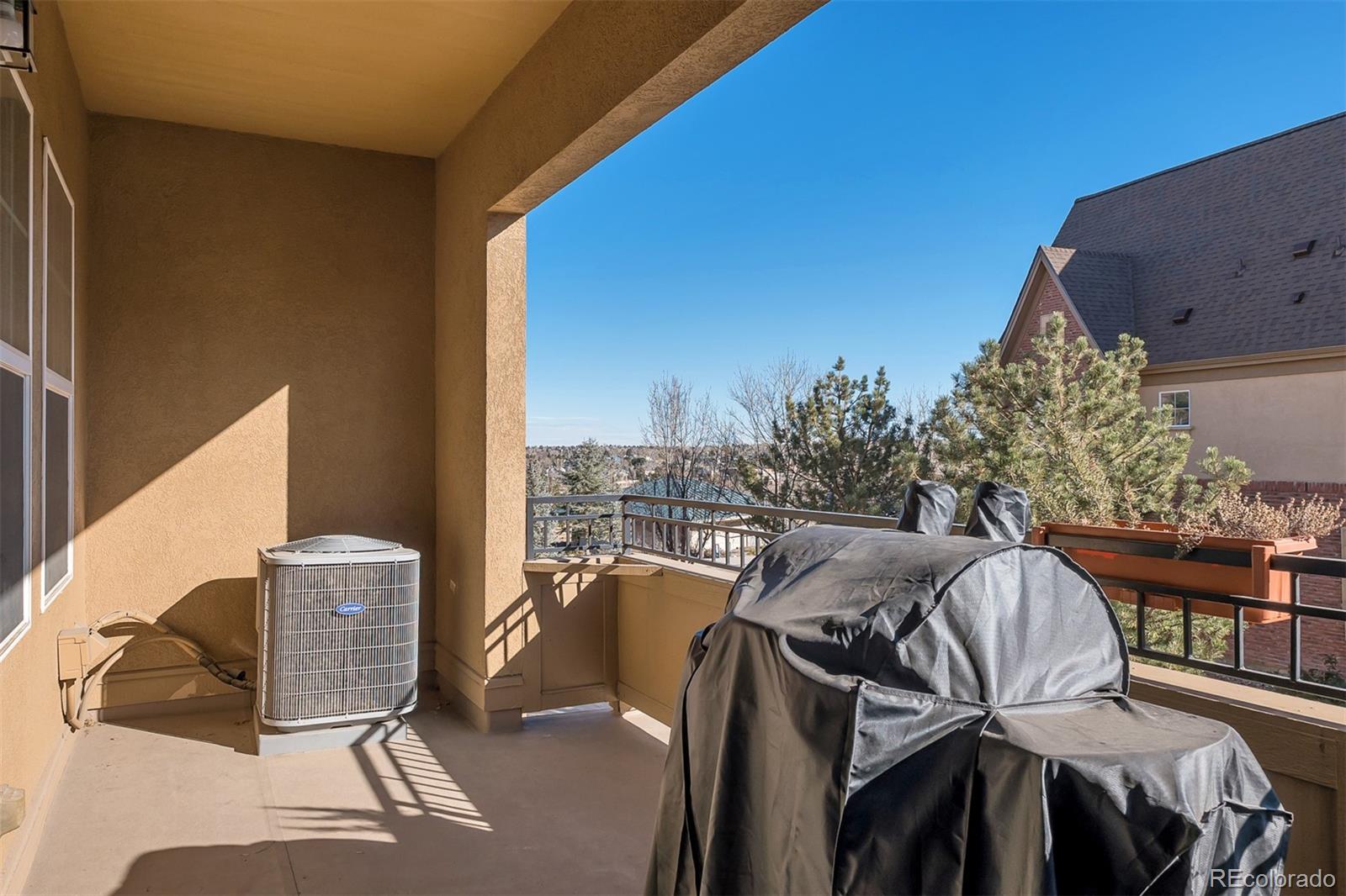 9424 South Ridgeline Boulevard, Unit F Highlands Ranch, CO 80129 - Photo 11 of 30 Gallery Image 11