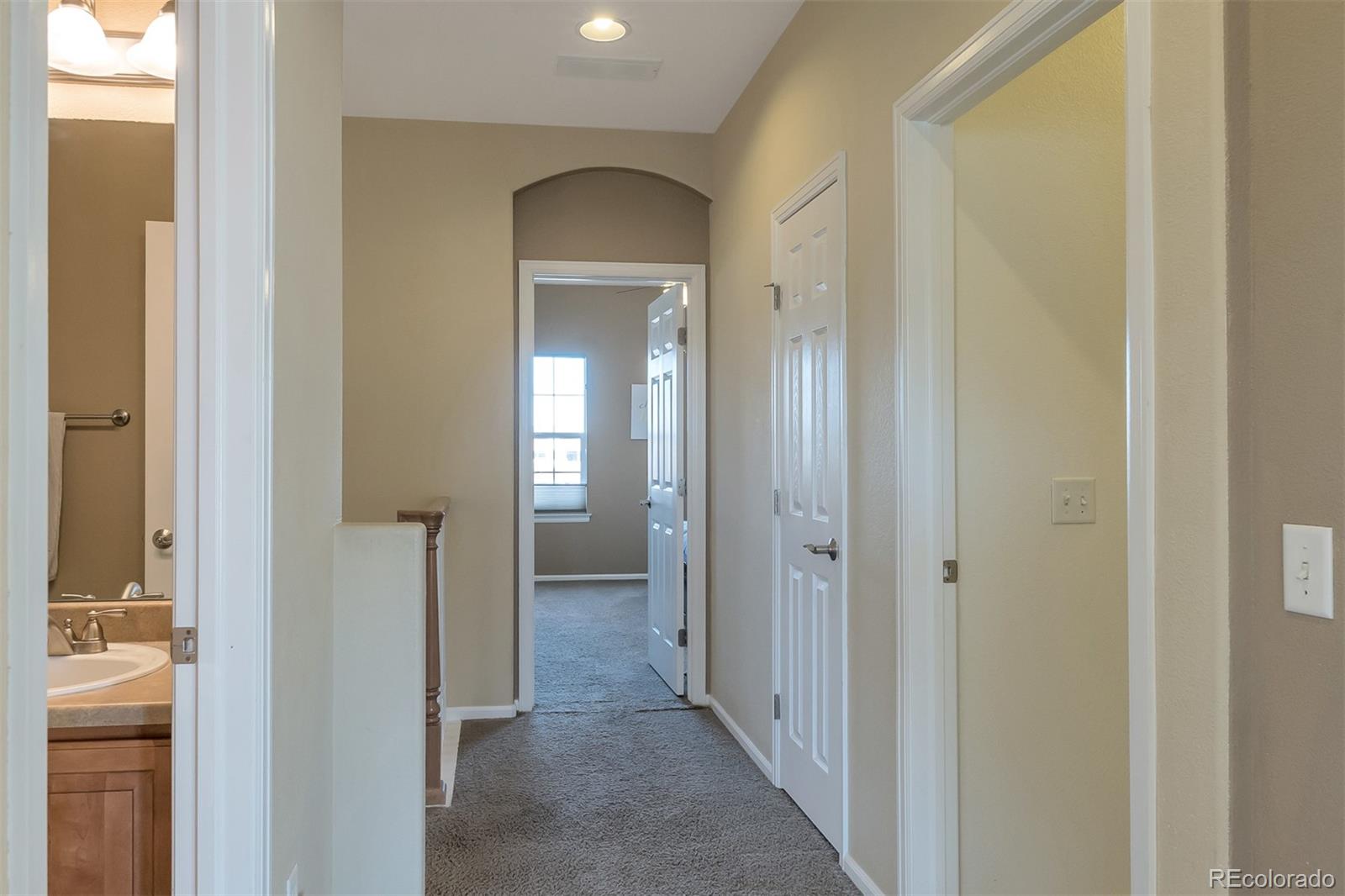 9424 South Ridgeline Boulevard, Unit F Highlands Ranch, CO 80129 - Photo 17 of 30 Gallery Image 17