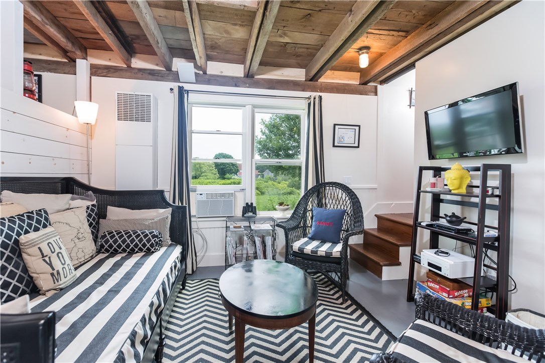 708 Corn Neck Road Block Island, RI 02807 - Photo 10 of 26