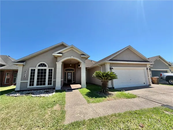$2,485 | 8314 Serenity Circle, Corpus Christi, TX 78414
