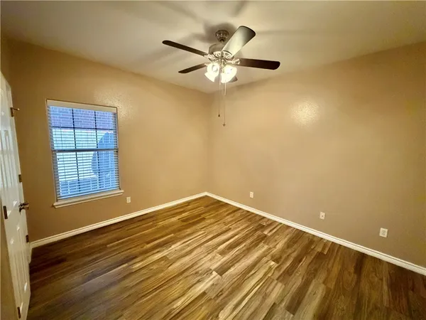 $2,485 | 8314 Serenity Circle, Corpus Christi, TX 78414