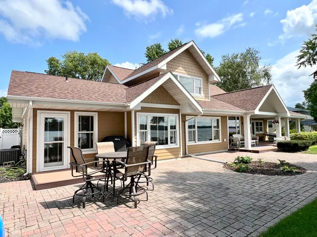 $725,000 | 141 McCloud Street, Ortonville, MN 56278