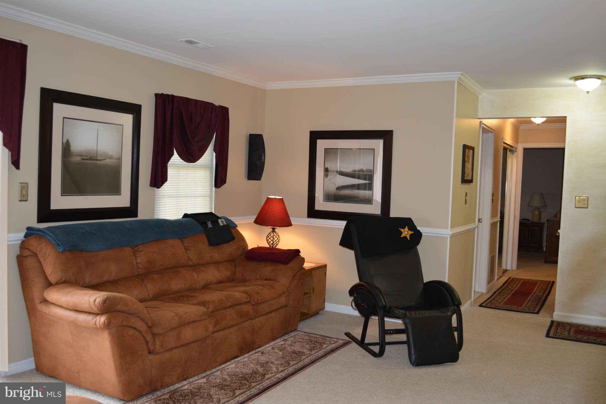 10225 Racquet Circle Manassas, VA 20110 - Photo 21 of 30 Family Room
