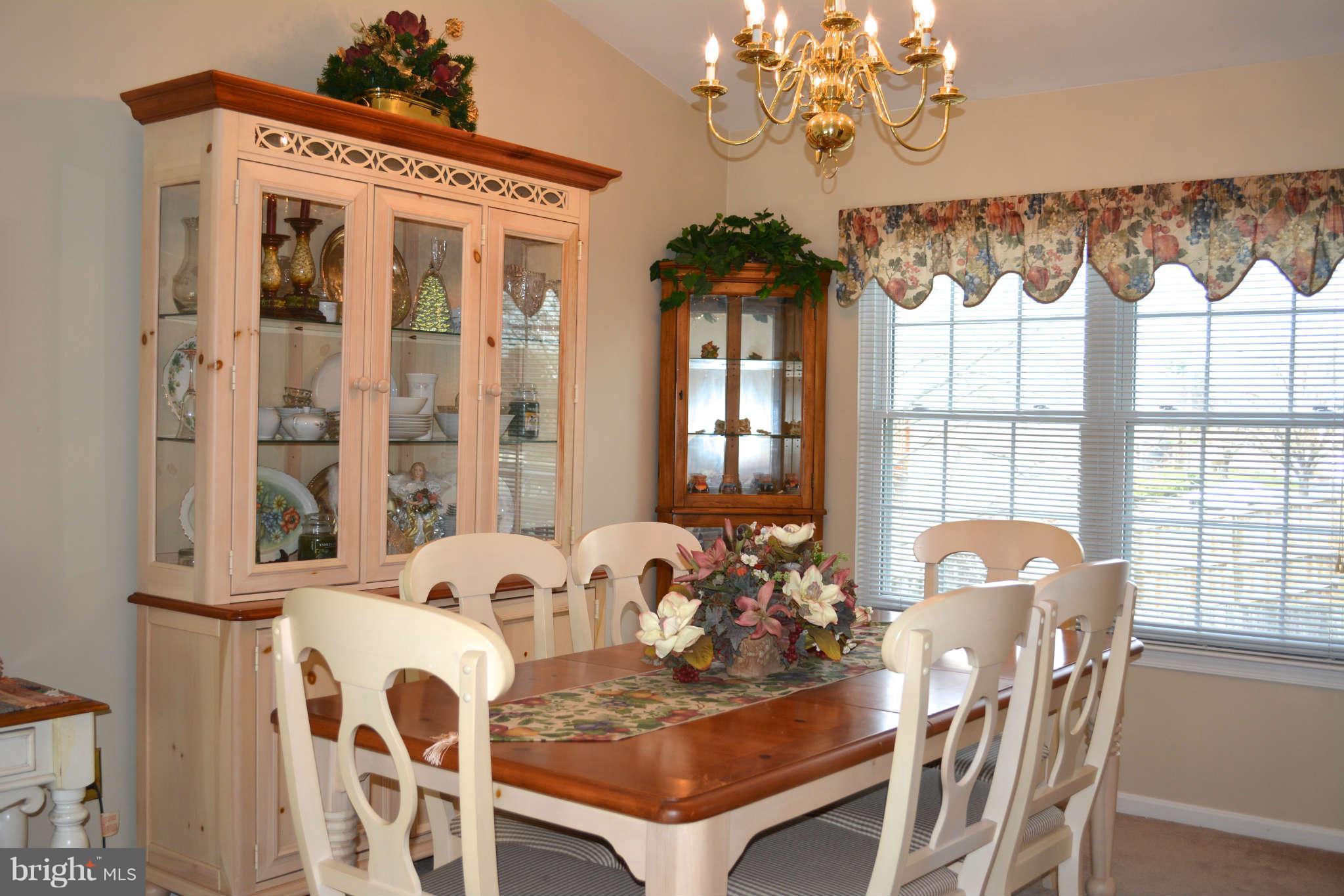 10225 Racquet Circle Manassas, VA 20110 - Photo 5 of 30 Dining Room