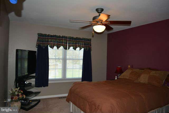 10225 Racquet Circle Manassas, VA 20110 - Photo 10 of 30 Bedroom (Master)