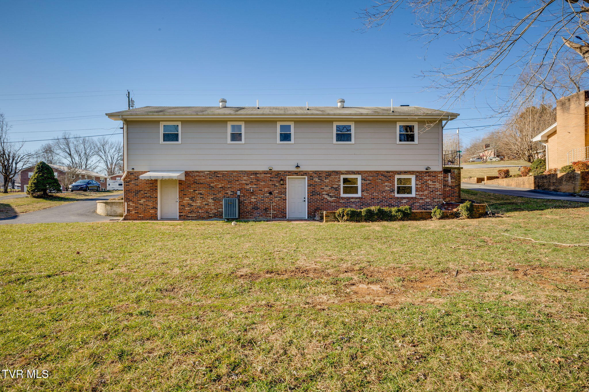 146 Carlton Road Bristol, TN 37620 - Photo 31 of 46 027