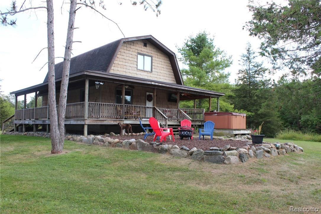 3303 Crandall Road Howell, MI 48855 - Photo 2 of 21 crandall24.JPG