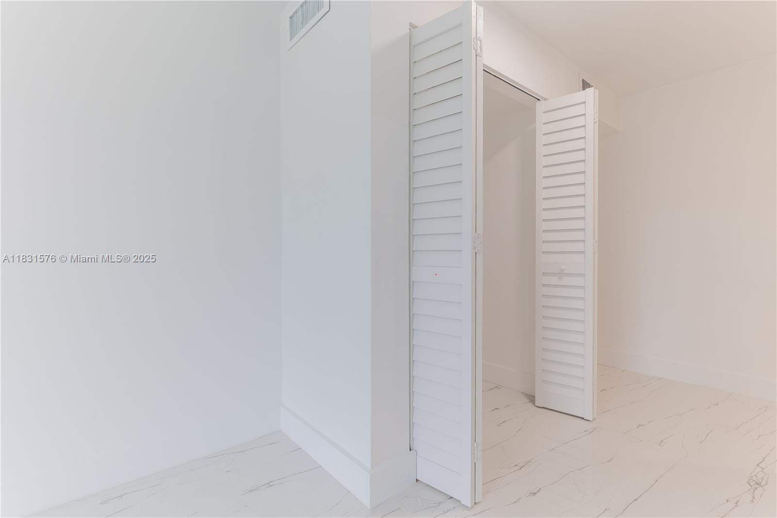 8435 Casa Del Lago, Unit 22C Boca Raton, FL 33433 - Photo 32 of 55