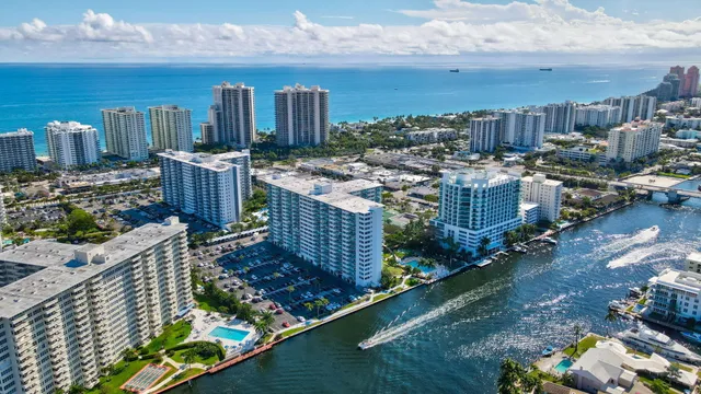 $204,000 | 3333 Northeast 34th Street, Unit 314, Fort Lauderdale, FL 33308