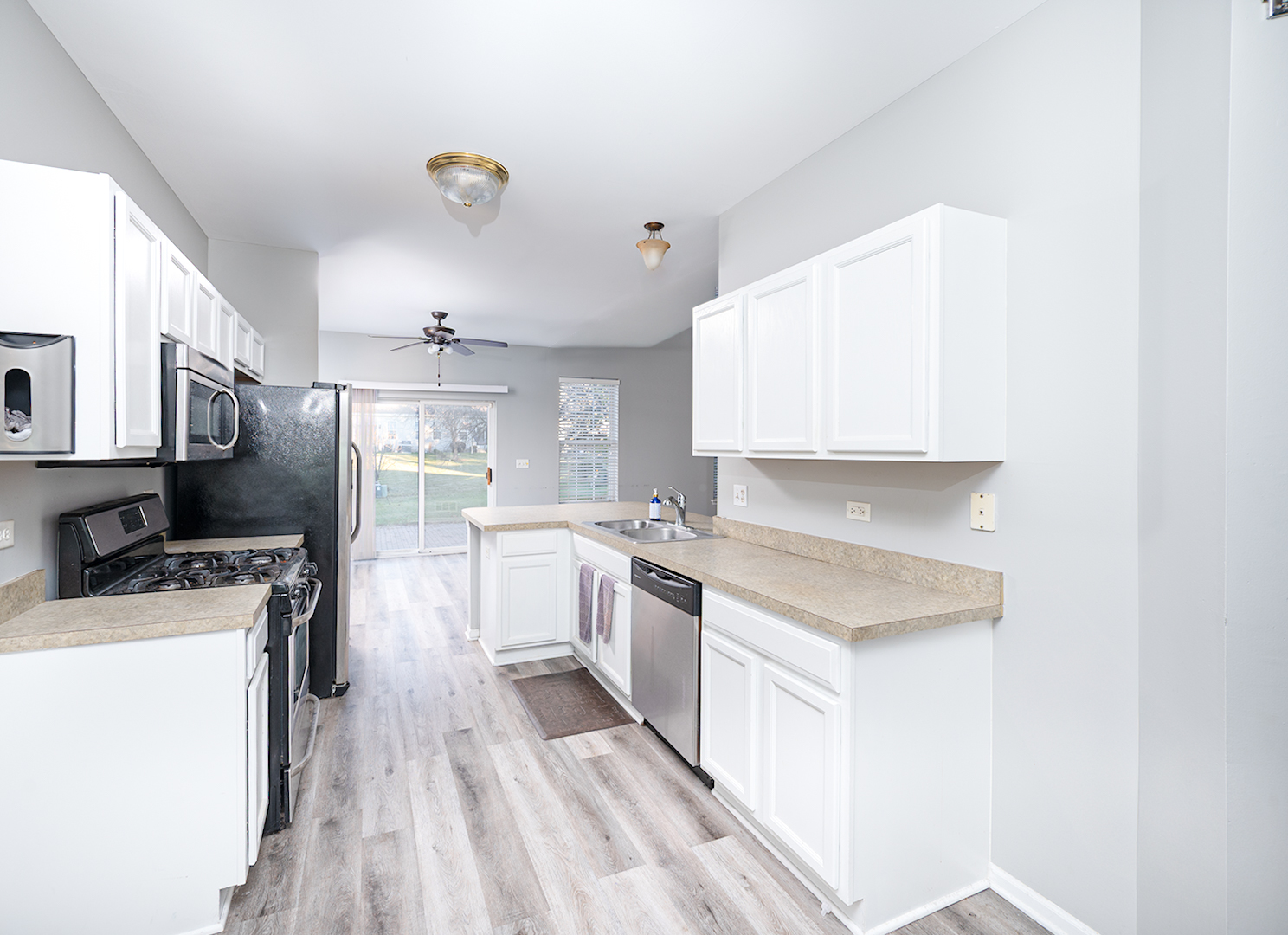 511 Maggie Lane, Unit 511 Romeoville, IL 60446 - Photo 16 of 32