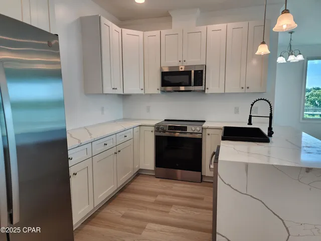 $2,400 | 300 Penny Court, Panama City, FL 32401