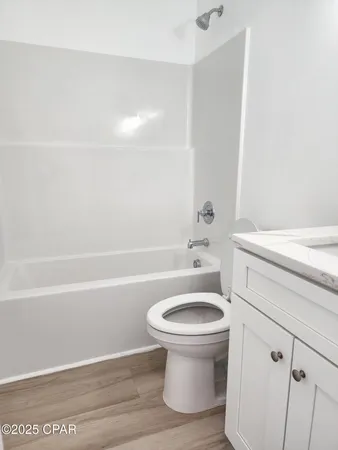$2,400 | 300 Penny Court, Panama City, FL 32401
