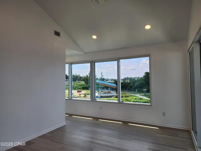 $2,400 | 300 Penny Court, Panama City, FL 32401