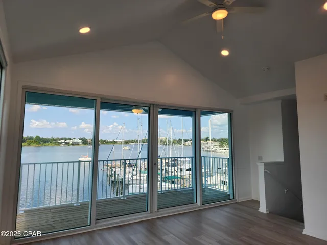 $2,400 | 300 Penny Court, Panama City, FL 32401