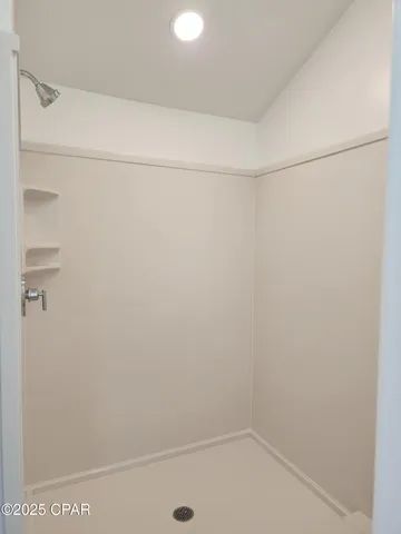 $2,400 | 300 Penny Court, Panama City, FL 32401