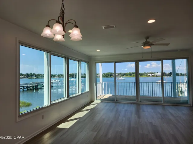 $2,400 | 300 Penny Court, Panama City, FL 32401