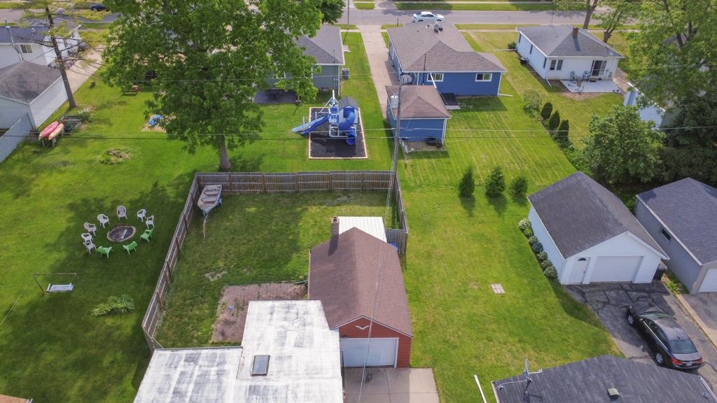 1932 Delaware Street Oshkosh, WI 54902 - Photo 16 of 17