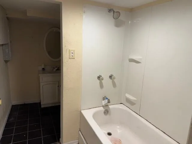 $160,000 | 1602 76th Street, Kenosha, WI 53143