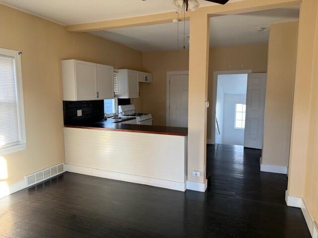 1602 76th Street Kenosha, WI 53143 - Photo 5 of 23 IMG_5214