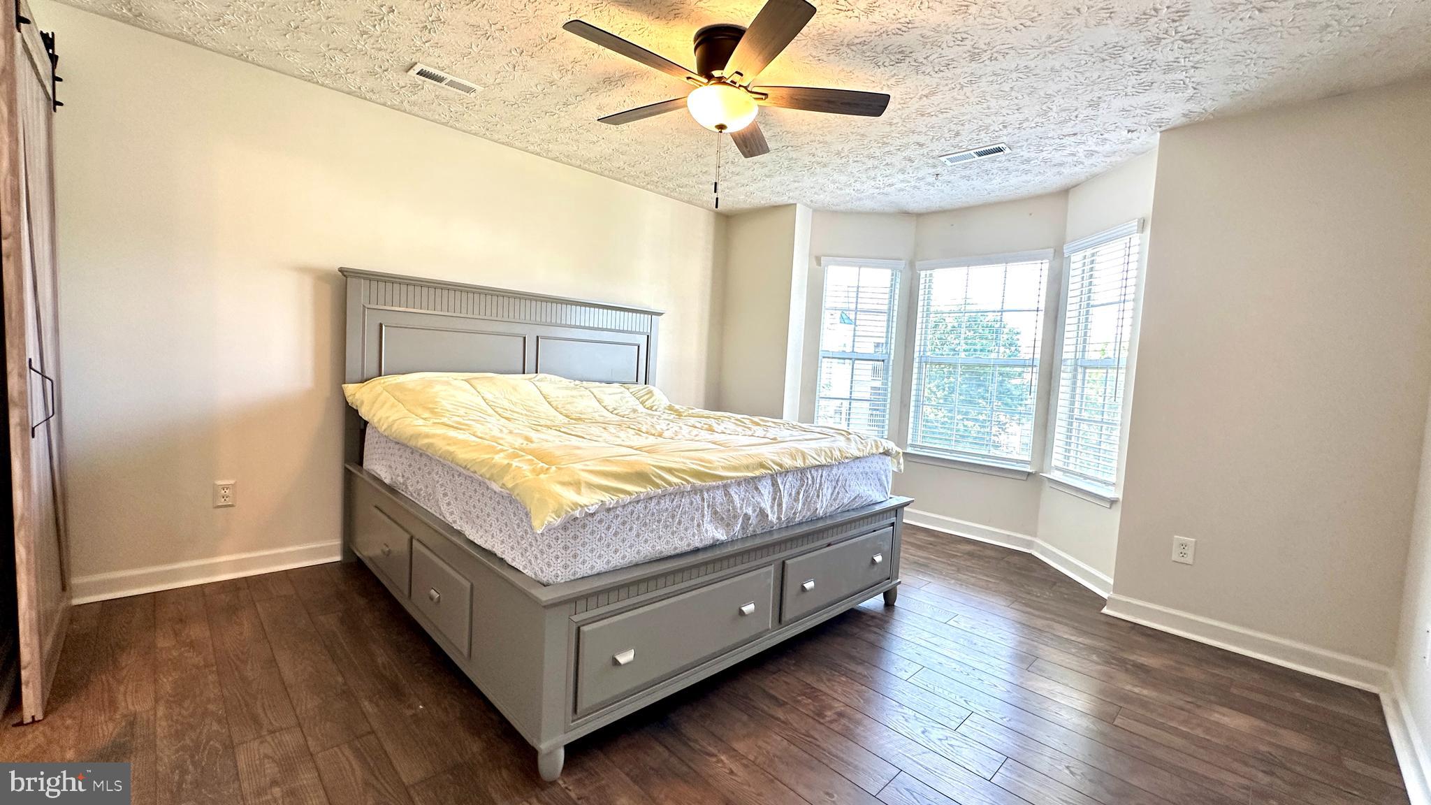 6341 Springwater Terrace, Unit 9402 Frederick, MD 21701 - Photo 18 of 32