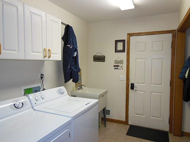 6760 Hartland Road Temperance, MI 48182 - Photo 20 of 20 20376422-19.JPG