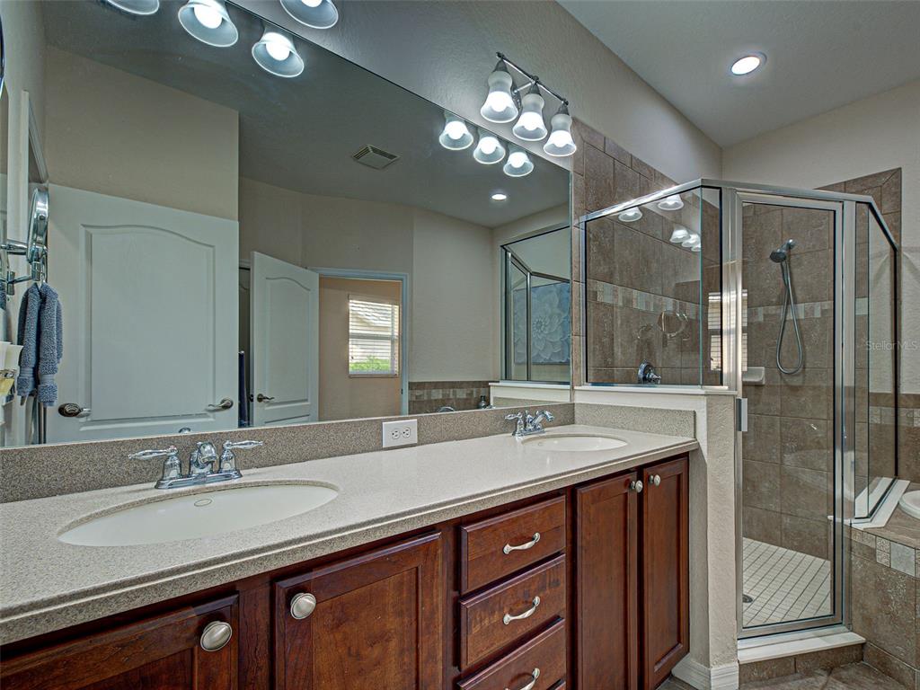 12082 Granite Woods Loop Venice, FL 34292 - Photo 42 of 87