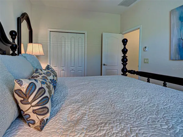 $3,300 | 12082 Granite Woods Loop, Venice, FL 34292